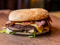 Bacon cheese burger (Premiert)